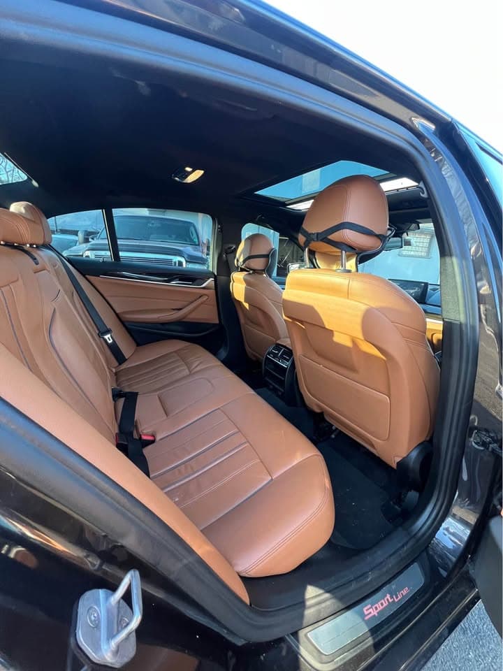 BMW 530 I X DRIVE photo 7