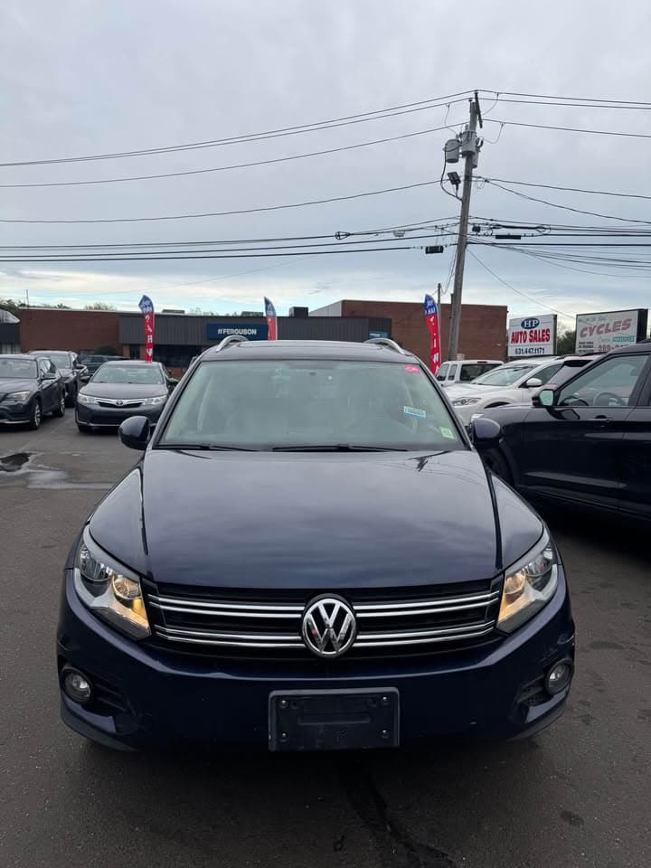 2013 VPLKSWAGEN TIGUAN SE