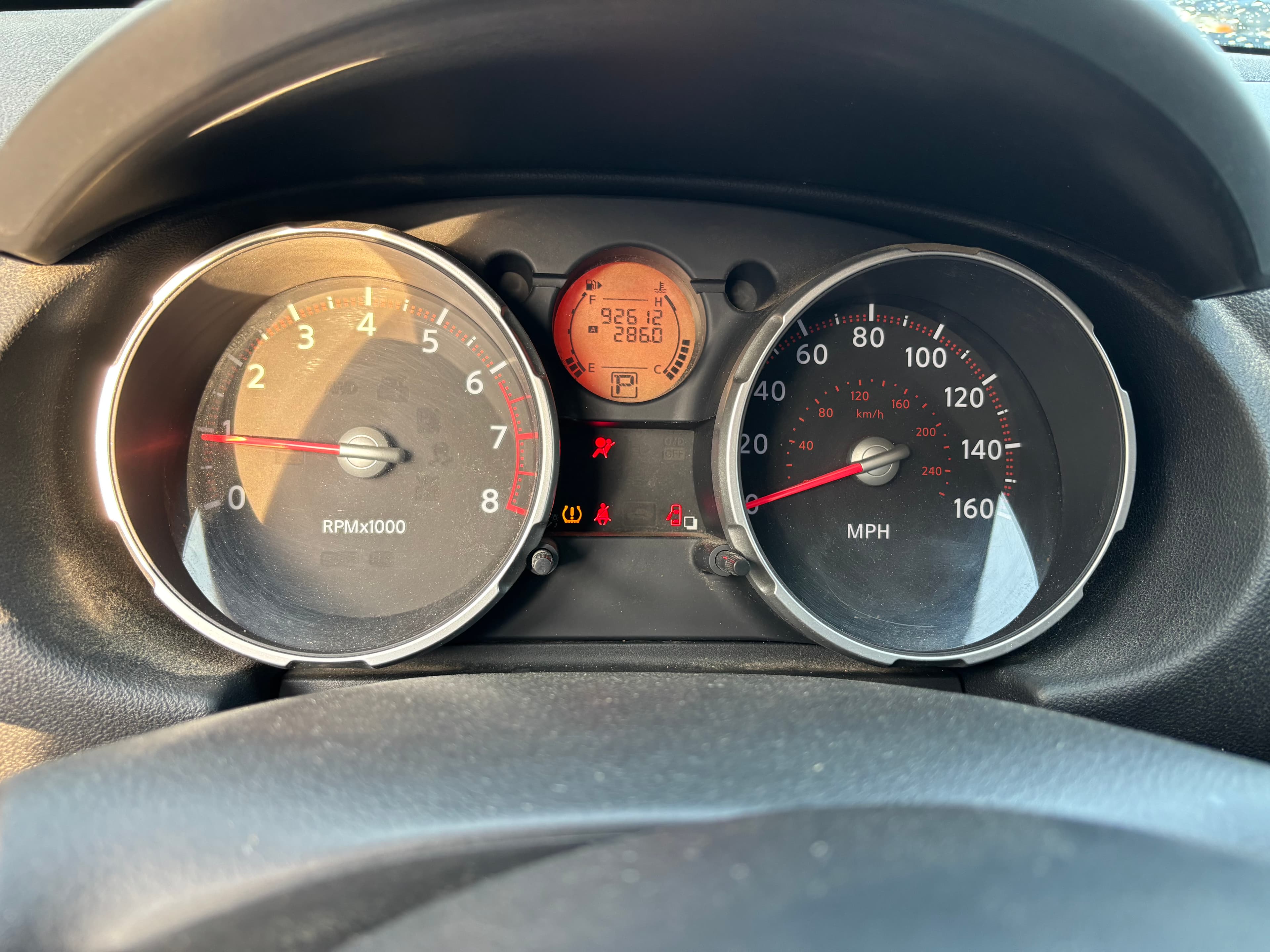 NISSAN Rogue photo 4