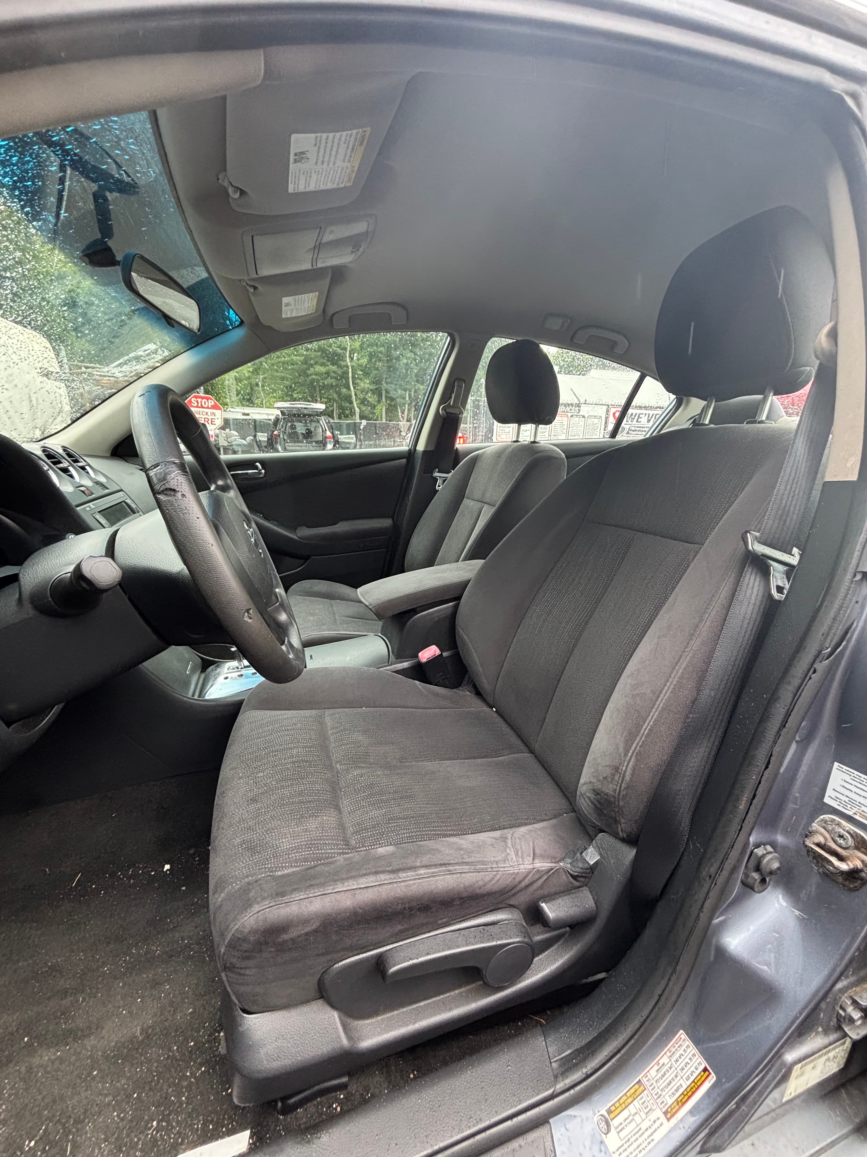 NISSAN ALTIMA photo 3