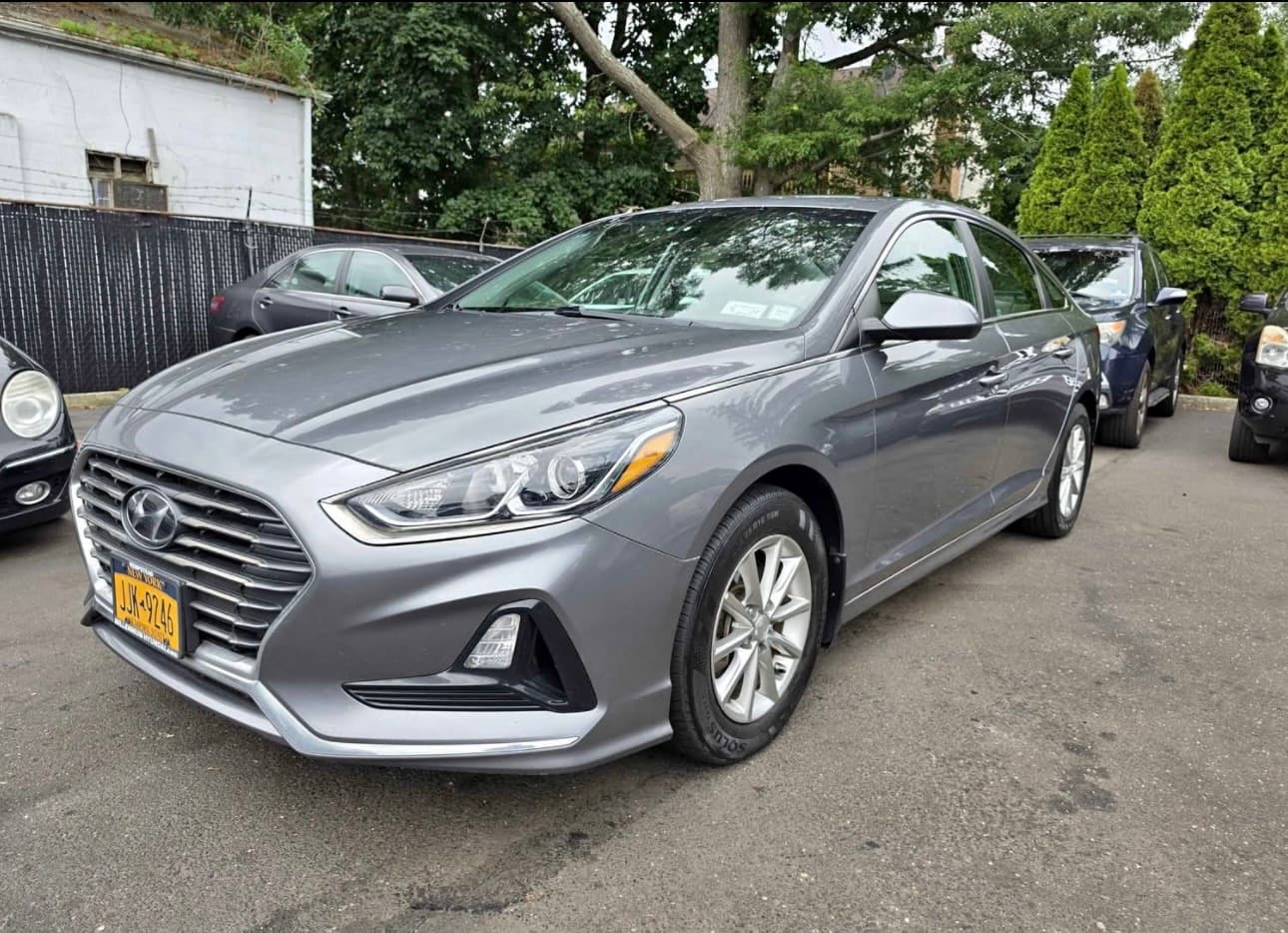HYUNDAI SONATA photo 1