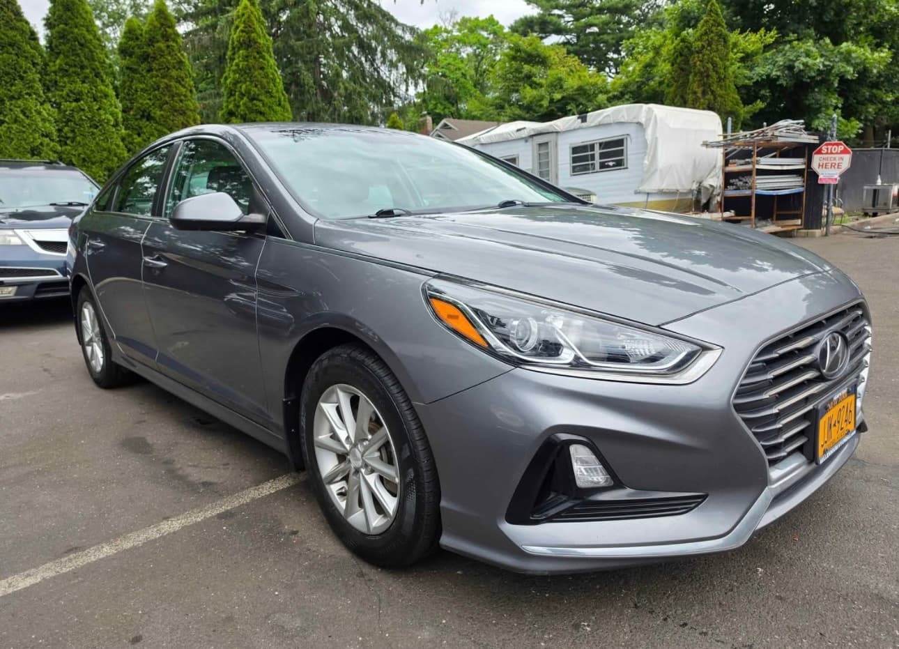 HYUNDAI SONATA photo 2