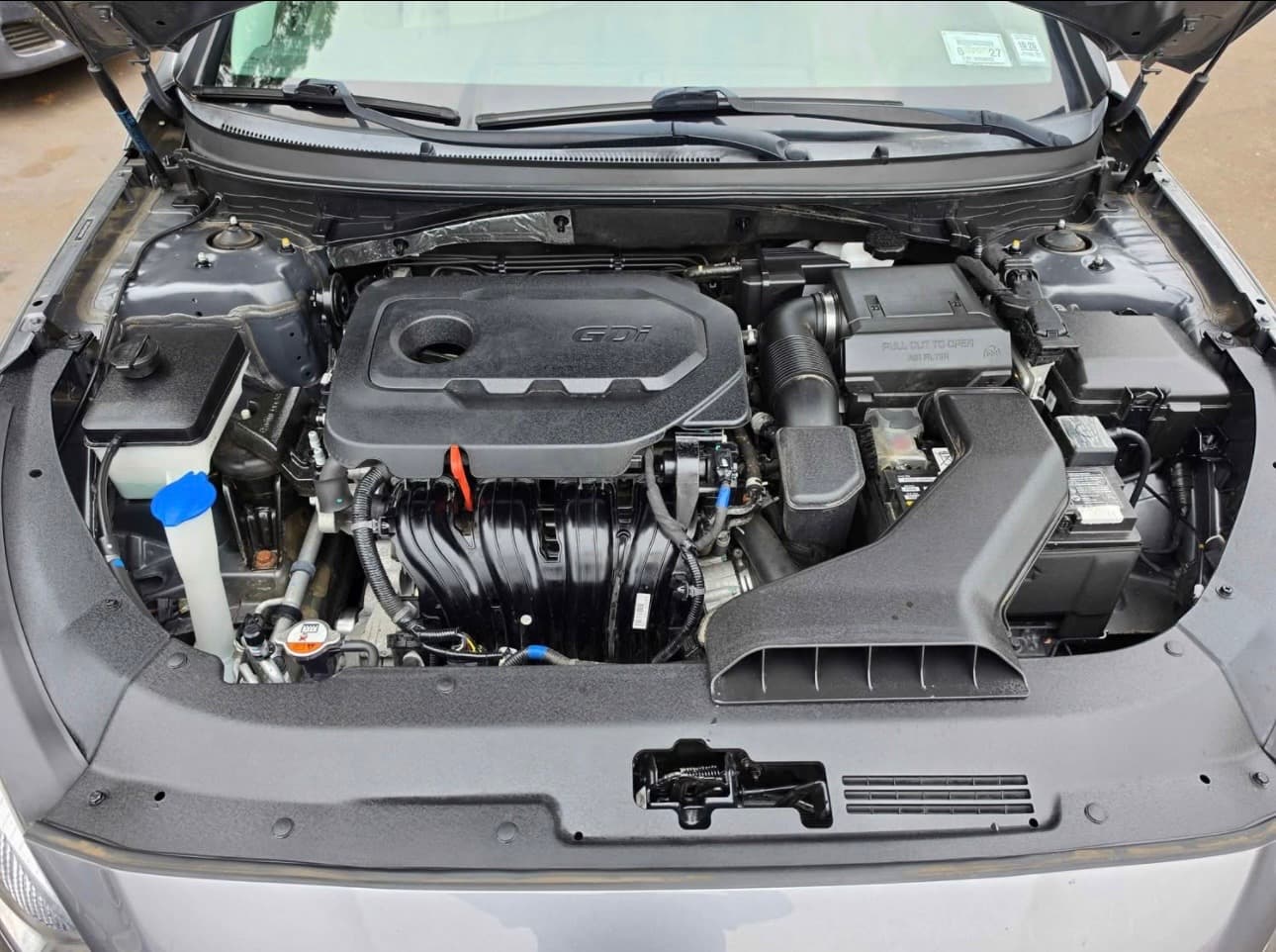 HYUNDAI SONATA photo 11