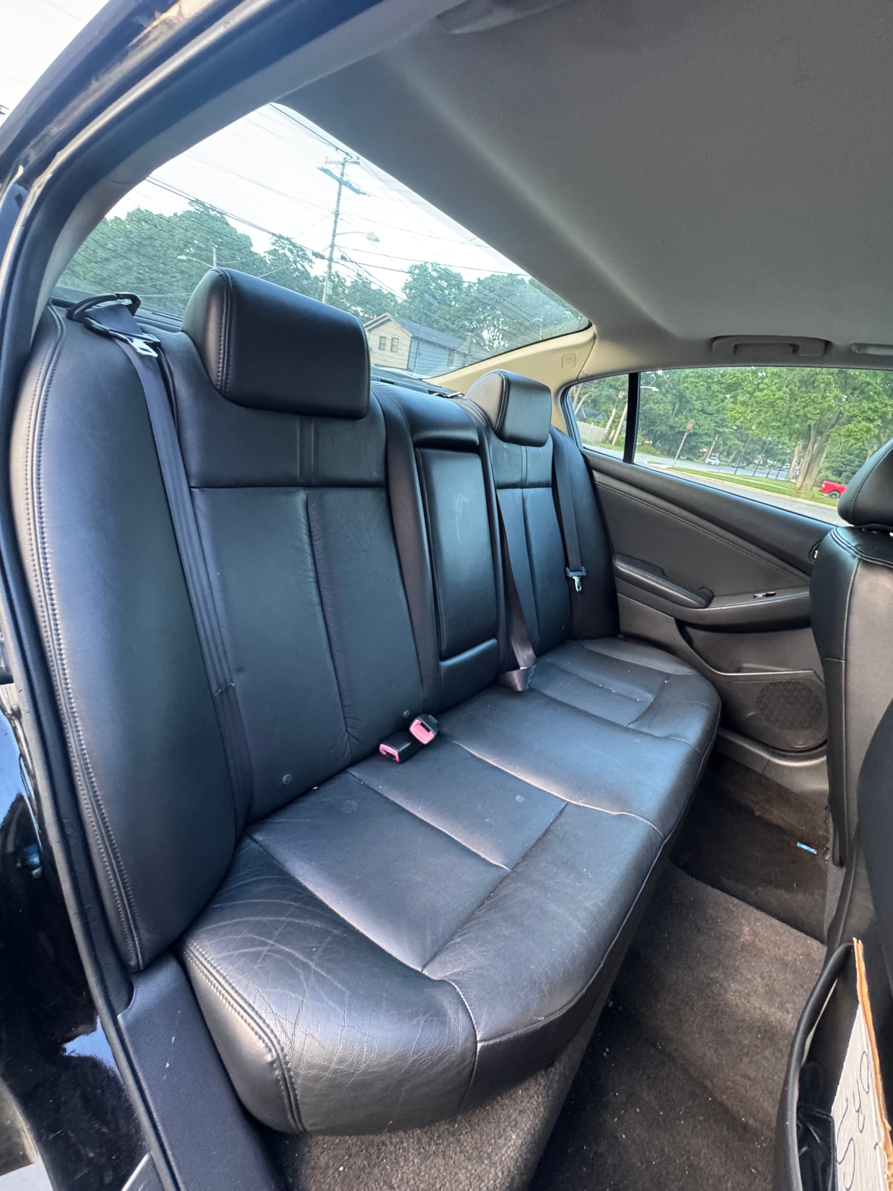 NISSAN Altima photo 7