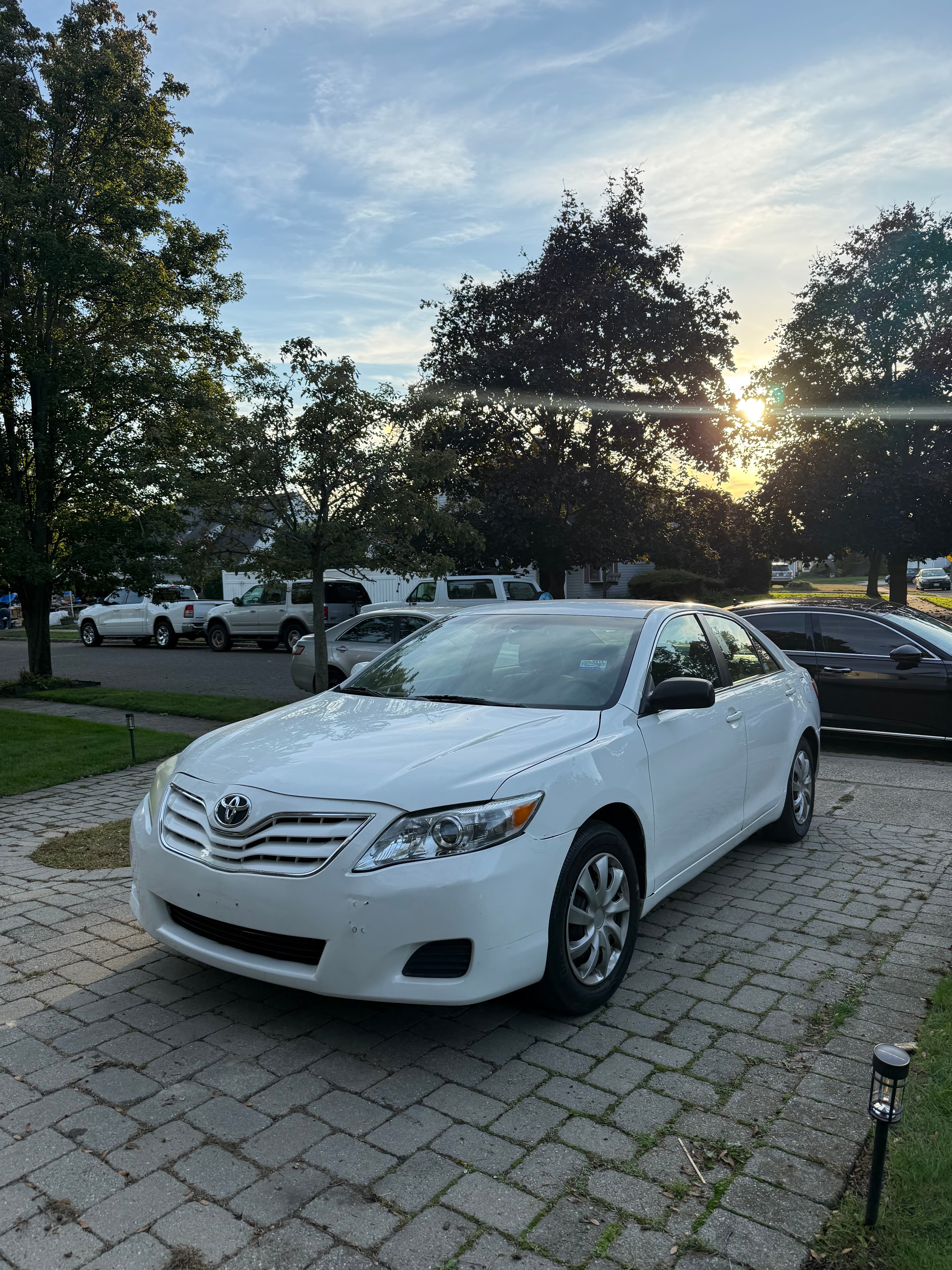 2010 TOYOTA CAMRY