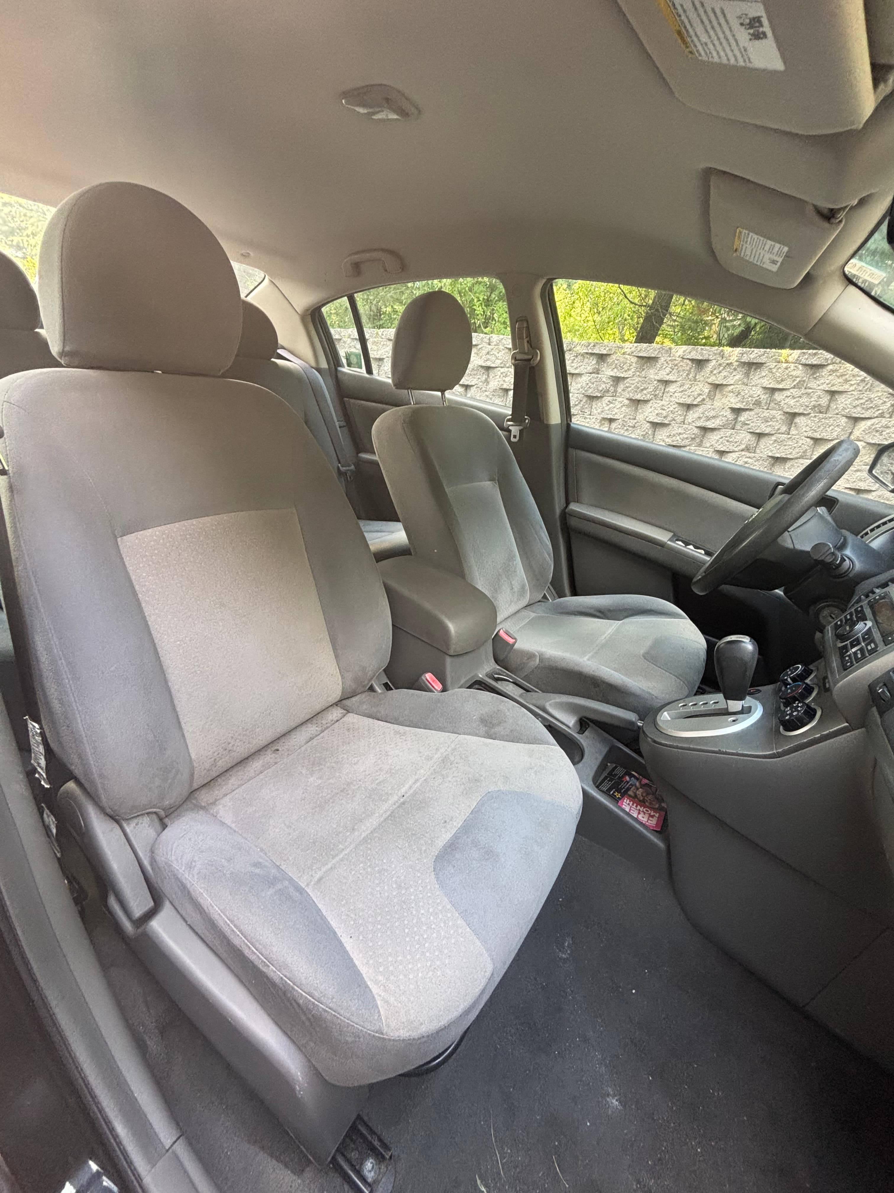 NISSAN SENTRA photo 5