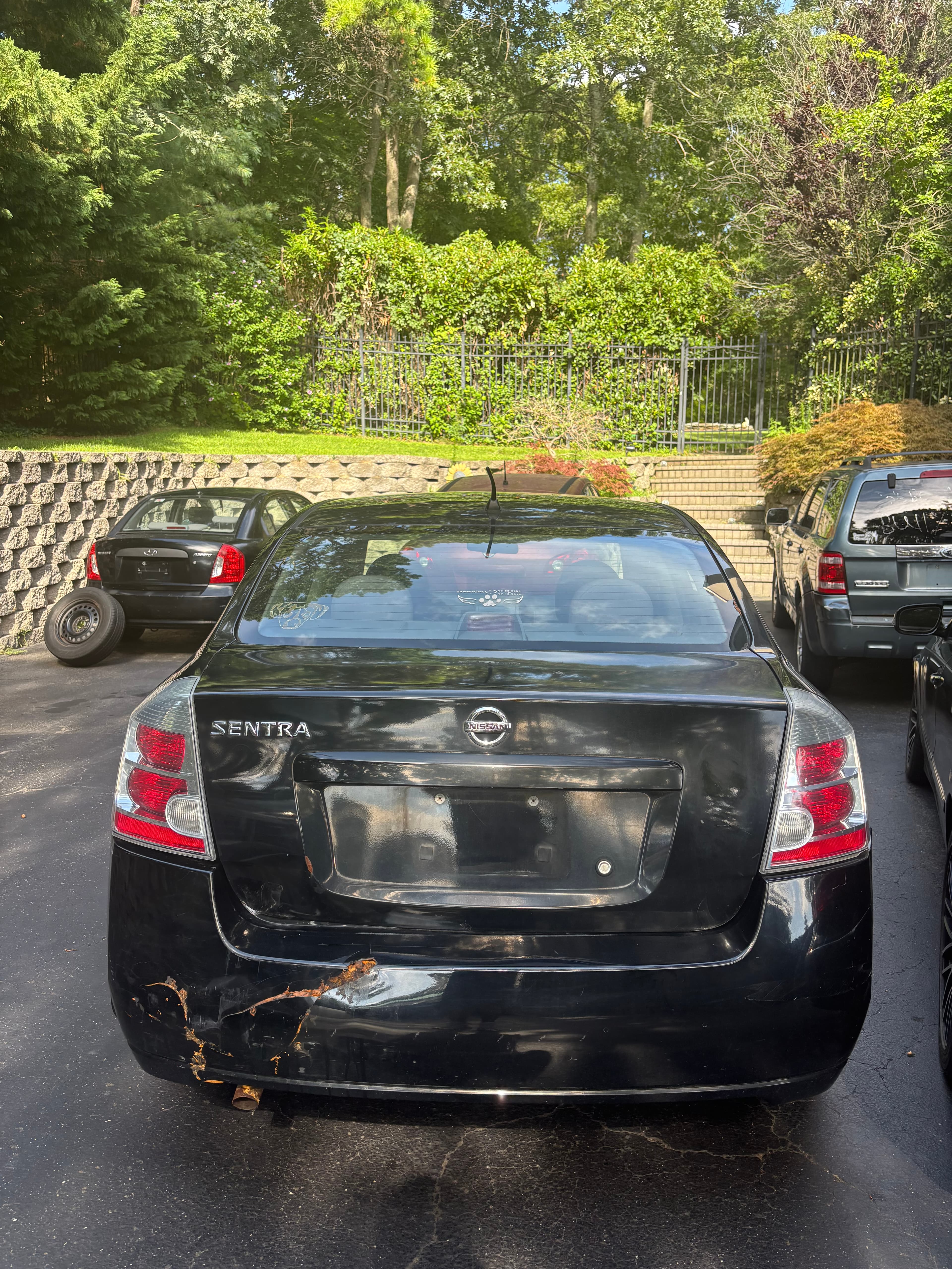 NISSAN SENTRA photo 11
